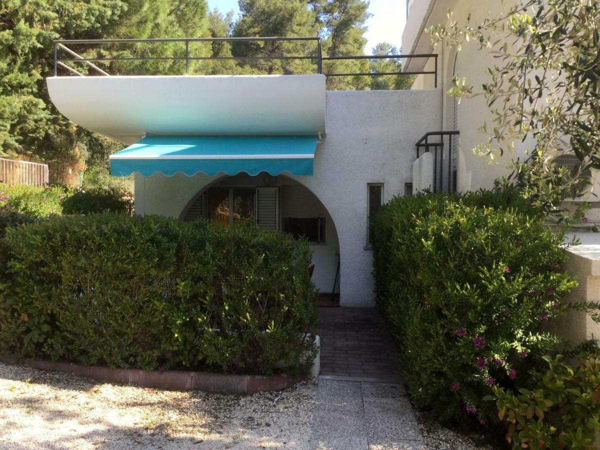 Residence I Faraglioni Mattinata Luaran gambar
