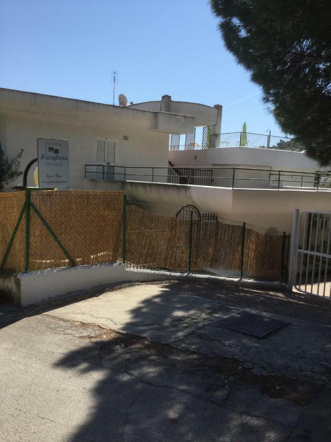Residence I Faraglioni Mattinata Luaran gambar